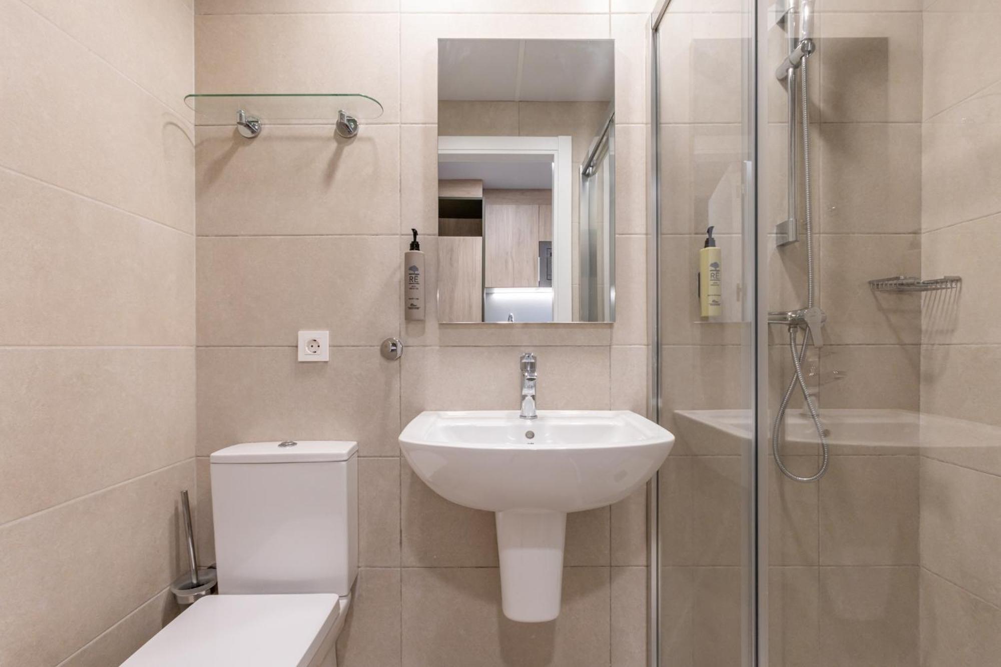 Hotel Nido Malvarrosa 瓦伦西亚 客房 照片